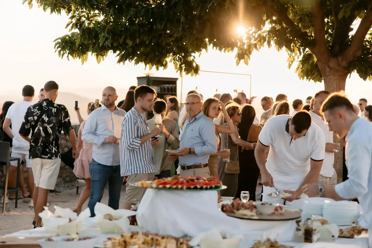 Monio Weddings
